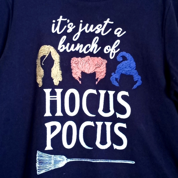 Disney Tops - Hocus Pocus sweatshirt